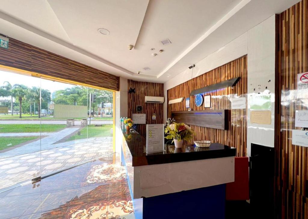Putra Heights New Wave Hotel Subang Jaya Bagian luar foto